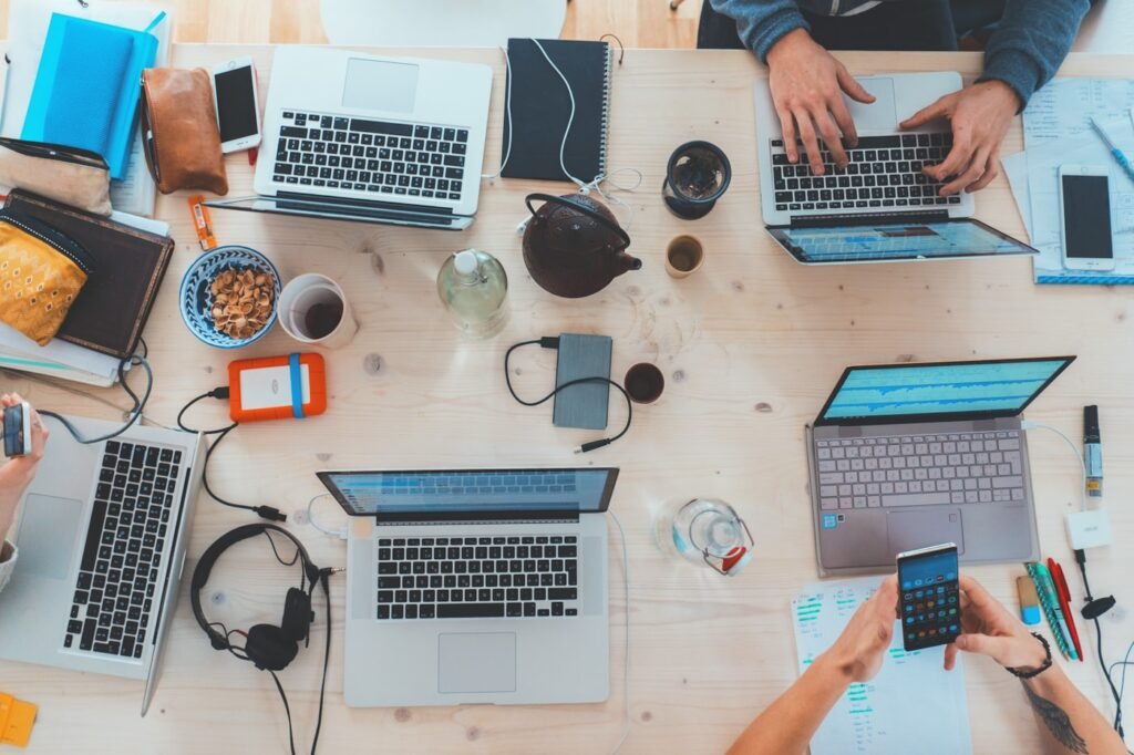 Business owner in a strategy call with the YOSON CREATIVE team